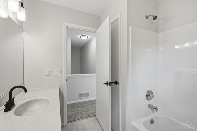 680 Hiteshue Avenue, Monroe, OH 45050