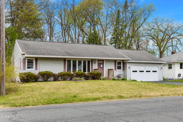 10 Leto Road, Guilderland, NY 12203
