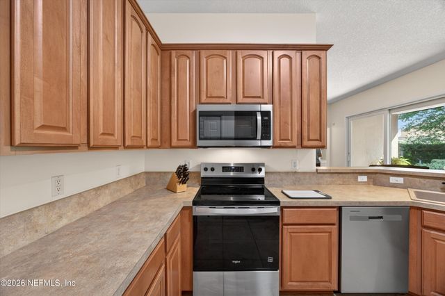 424 QUEEN ANNE Court, St. Augustine, FL 32092