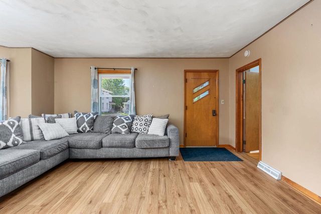 234 W Liberty Street, Evansville, WI 53536
