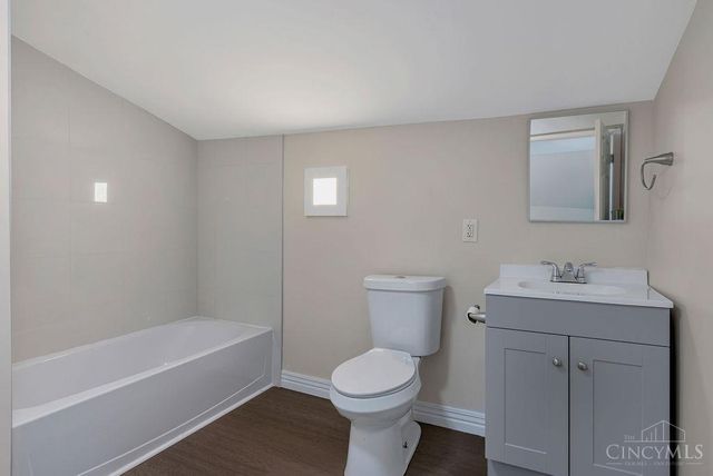 10167 Wayne Avenue, Woodlawn, OH 45215