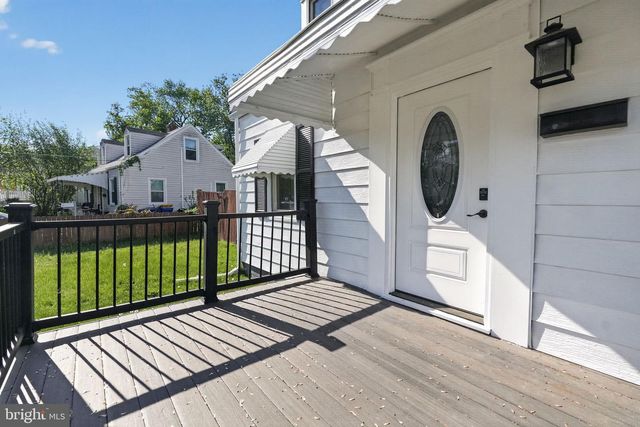 6810 PICKETT DR, Suitland, MD 20746