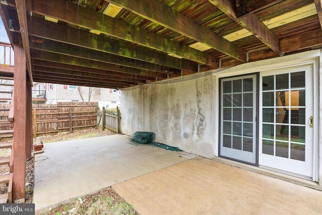 21 INDEPENDENCE DR, New Freedom, PA 17349