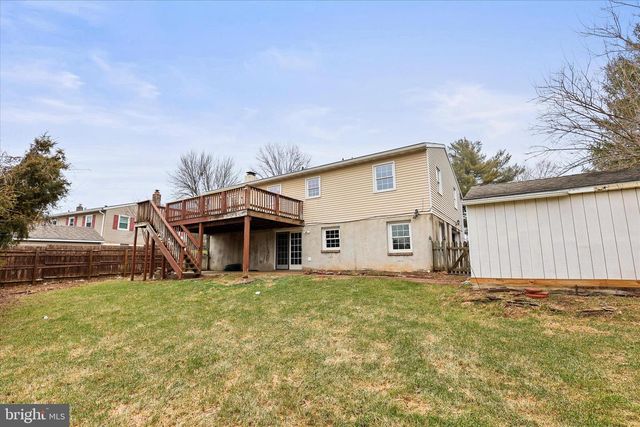 21 INDEPENDENCE DR, New Freedom, PA 17349