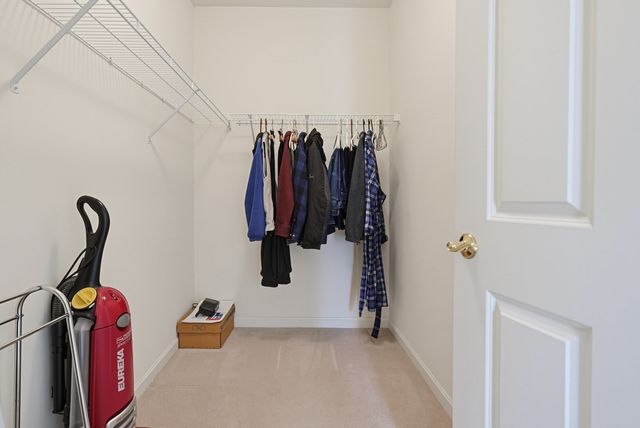 631 East St J204, Mansfield, MA 02048