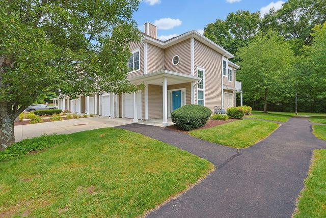 631 East St J204, Mansfield, MA 02048