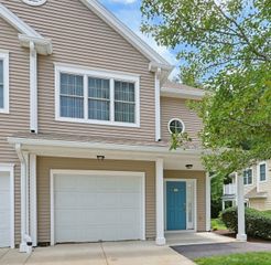 631 East St J204, Mansfield, MA 02048