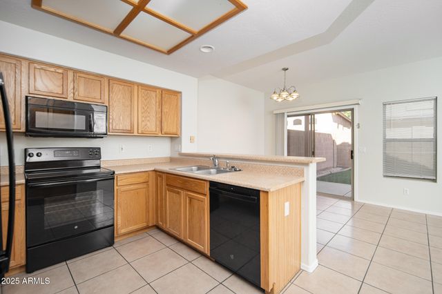 2013 N 106TH Drive, Avondale, AZ 85392