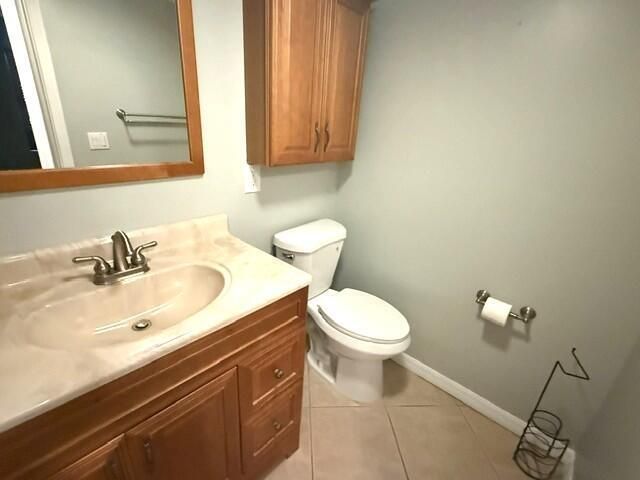 10040 Meridian Way N 103, Palm Beach Gardens, FL 33410