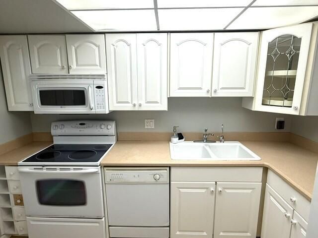 10040 Meridian Way N 103, Palm Beach Gardens, FL 33410