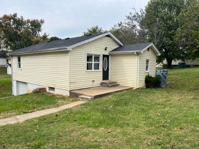 323 Hamilton Avenue, Somerset, KY 42501