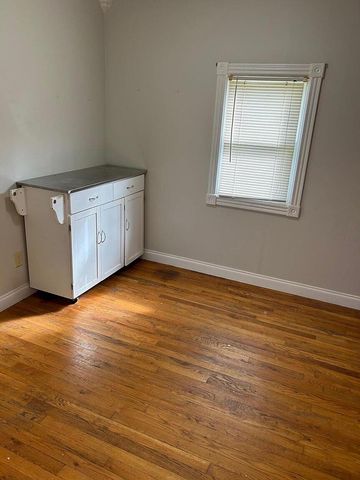 323 Hamilton Avenue, Somerset, KY 42501