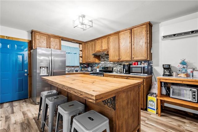 16319 Eagle Pass Street, Edinburg, TX 78542