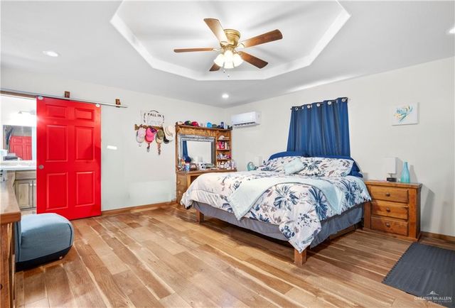 16319 Eagle Pass Street, Edinburg, TX 78542