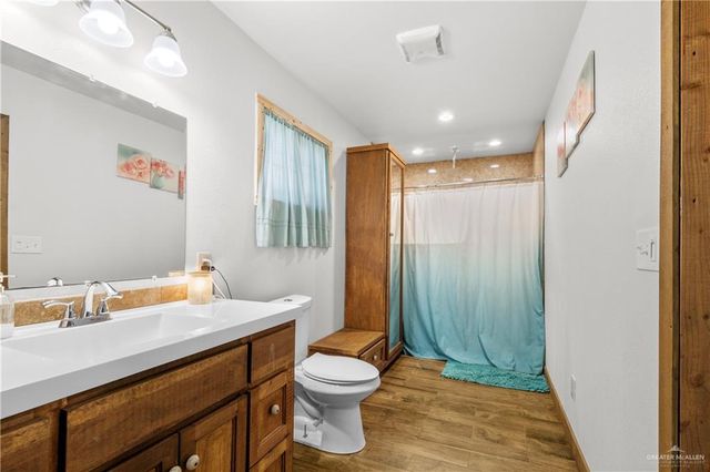 16319 Eagle Pass Street, Edinburg, TX 78542