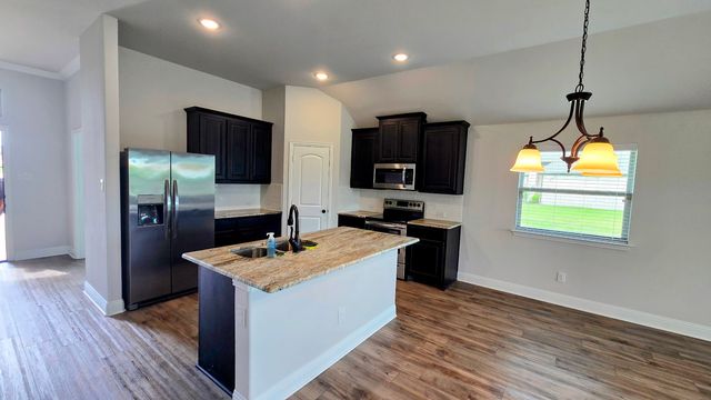 552 Firethorn Drive, Royse City, TX 75189
