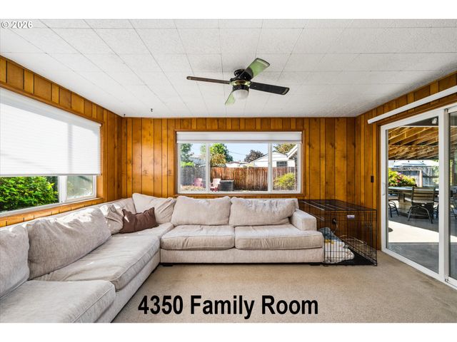 4360 CATALINA St, Eugene, OR 97402