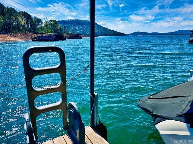 135 Wilshire Drive, Fairfield Bay, AR 72088