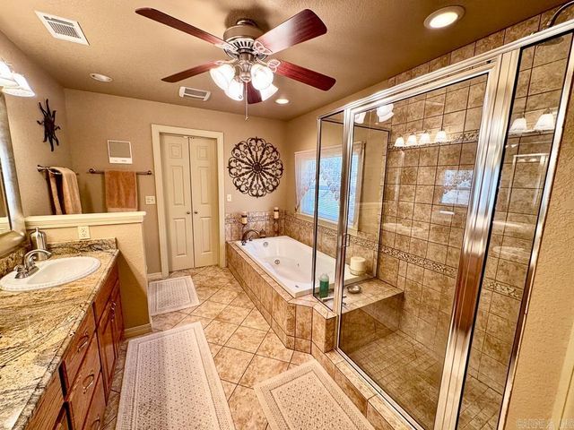 135 Wilshire Drive, Fairfield Bay, AR 72088