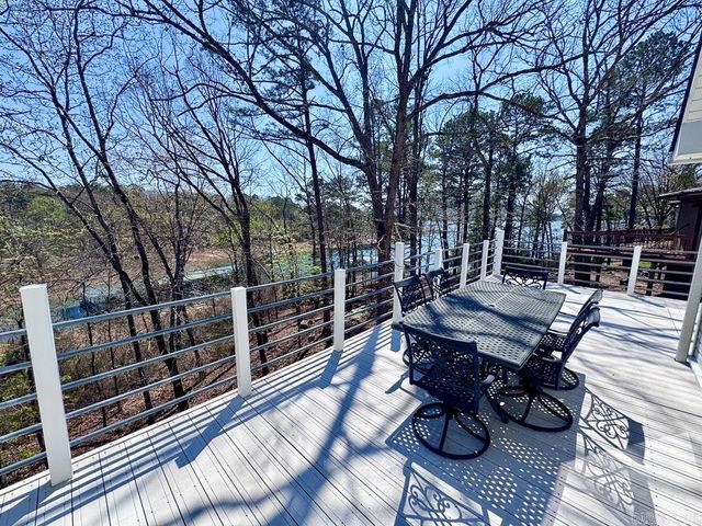 135 Wilshire Drive, Fairfield Bay, AR 72088