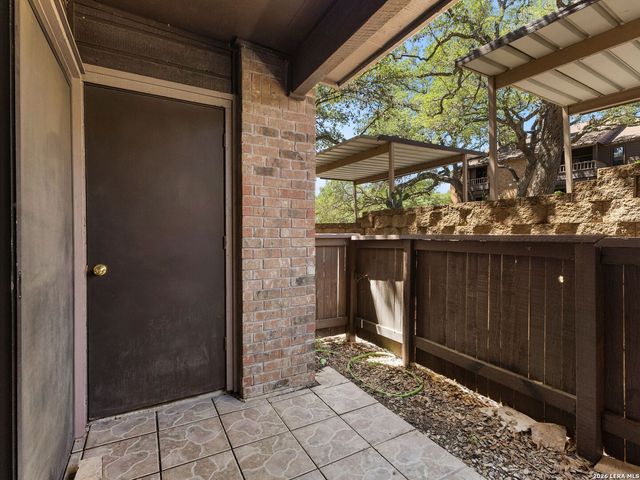 4212 Medical Dr Unit 416, San Antonio, TX 78229