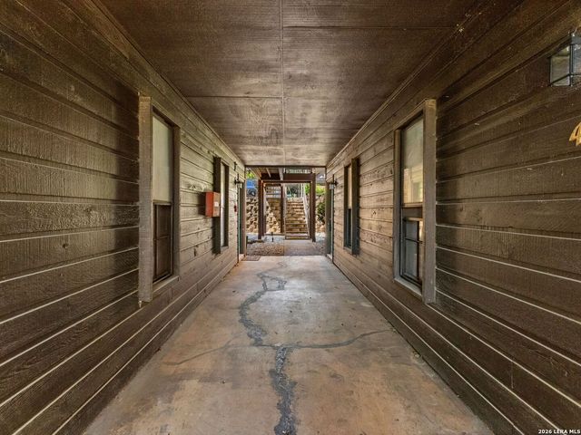 4212 Medical Dr Unit 416, San Antonio, TX 78229