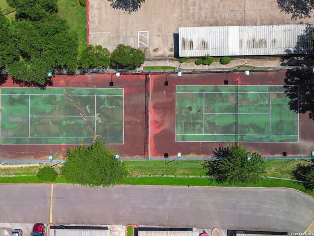4212 Medical Dr Unit 416, San Antonio, TX 78229