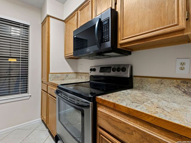 4212 Medical Dr Unit 416, San Antonio, TX 78229