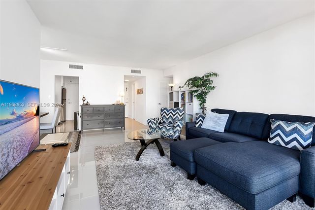 1000 West Ave 503, Miami Beach, FL 33139