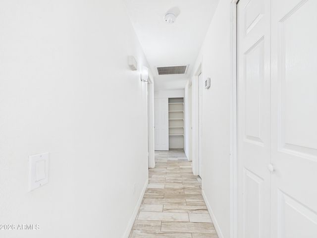 945 N Central Drive, Chandler, AZ 85224