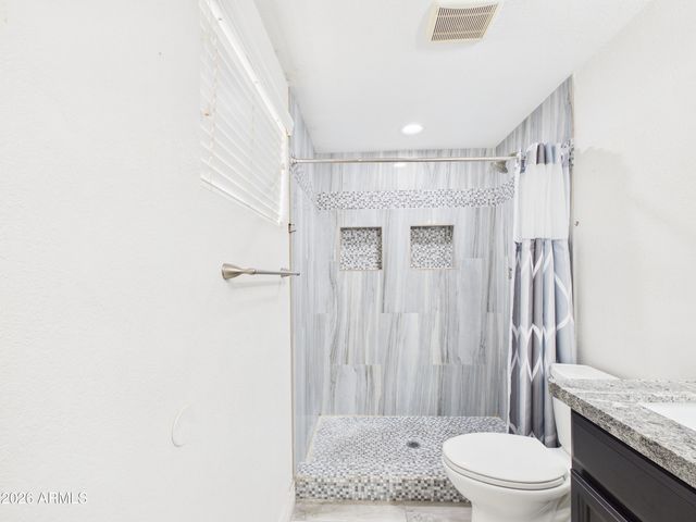 945 N Central Drive, Chandler, AZ 85224