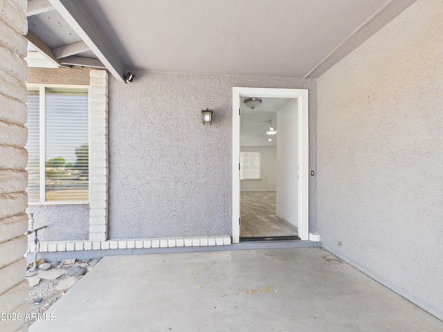 945 N Central Drive, Chandler, AZ 85224