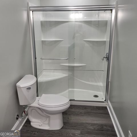 202 Pineview Circle, Valley, AL 36854