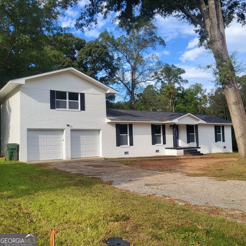 202 Pineview Circle, Valley, AL 36854