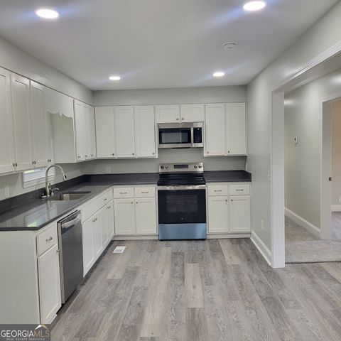 202 Pineview Circle, Valley, AL 36854