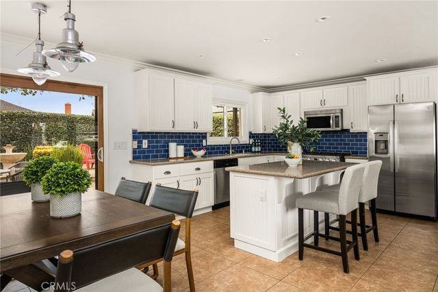 17751 Lewis, Huntington Beach, CA 92647