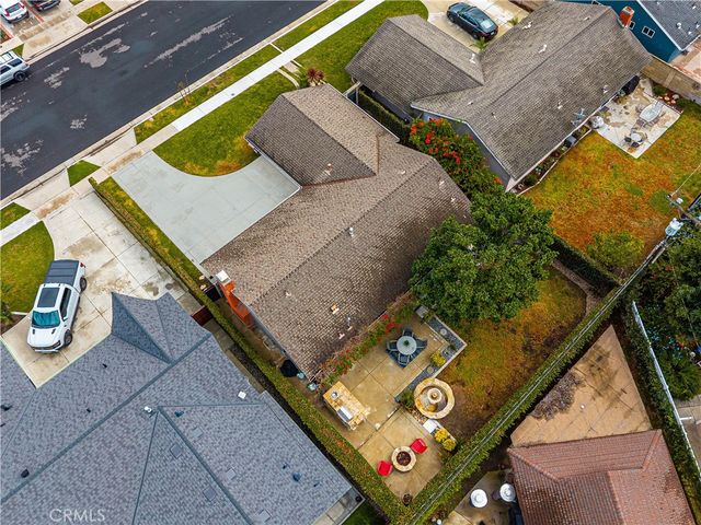 17751 Lewis, Huntington Beach, CA 92647