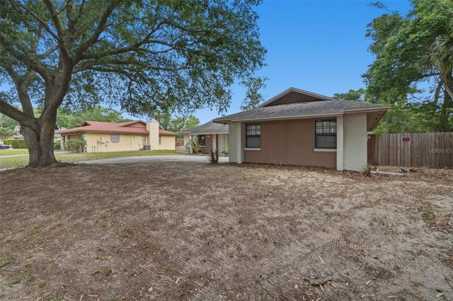 1525 JAGUAR CIRCLE, Apopka, FL 32712