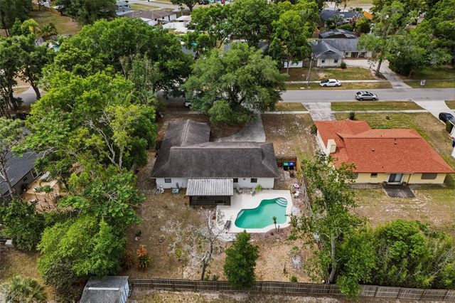 1525 JAGUAR CIRCLE, Apopka, FL 32712