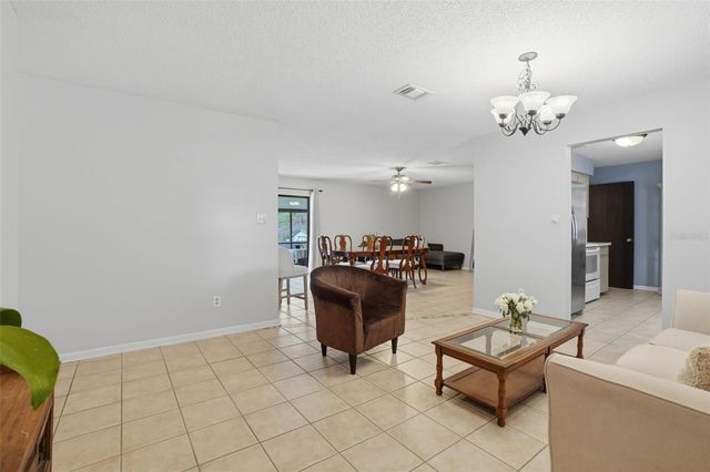 1525 JAGUAR CIRCLE, Apopka, FL 32712