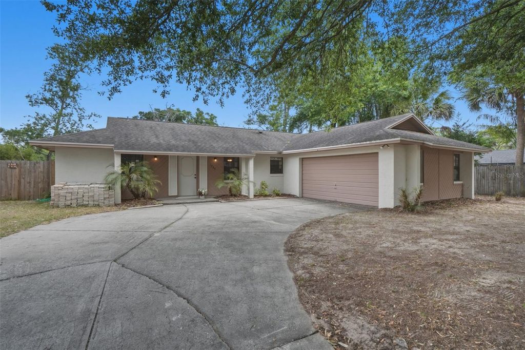 1525 JAGUAR CIRCLE, Apopka, FL 32712