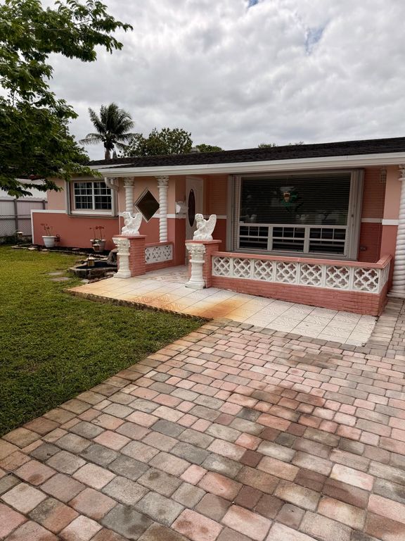 7648 Alhambra Boulevard, Miramar, FL 33023