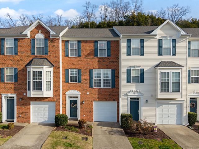 7277 Charlotte Pike Unit 261, Nashville, TN 37209