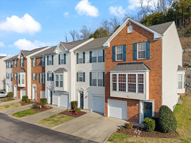 7277 Charlotte Pike Unit 261, Nashville, TN 37209