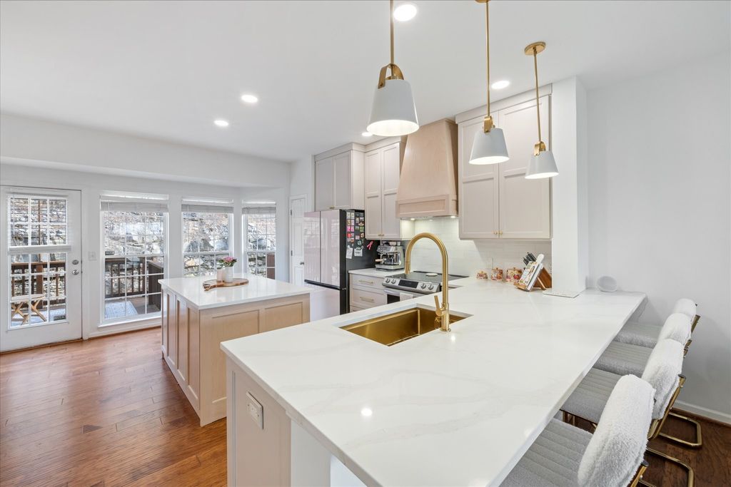 7277 Charlotte Pike Unit 261, Nashville, TN 37209