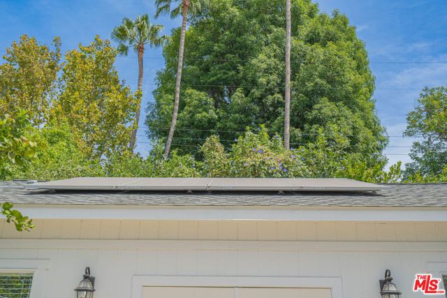 7044 Garden Grove Avenue, Los Angeles, CA 91335