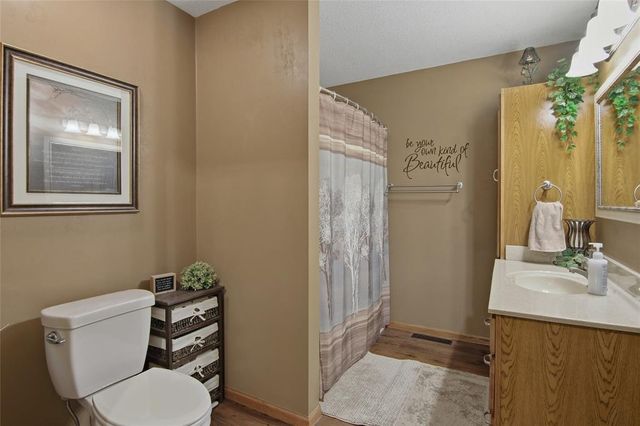 3219 Craig Road, Eau Claire, WI 54701
