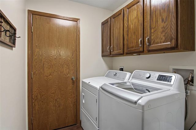 3219 Craig Road, Eau Claire, WI 54701