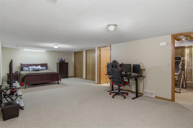 3219 Craig Road, Eau Claire, WI 54701