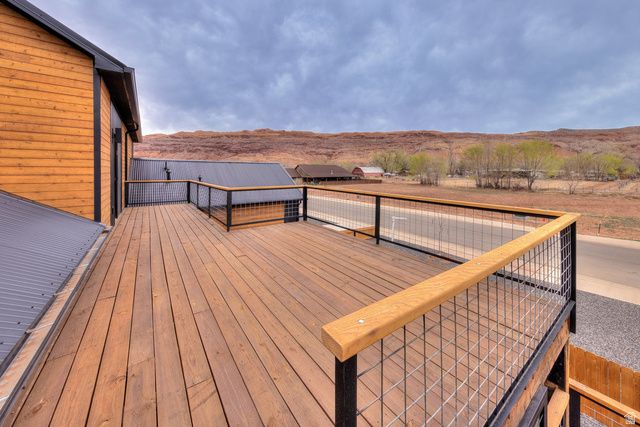 671 PALISADE DR, Moab, UT 84532